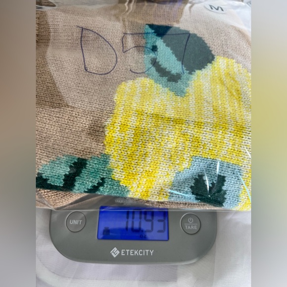 Sundance Winter Flowers Sweater Tan Floral Crewneck Lambswool Cashmere M - Picture 9 of 9